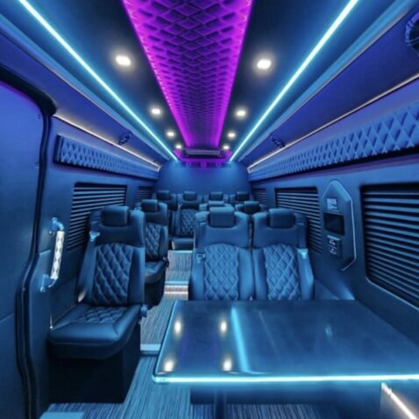 mercedes-sprinter interior2