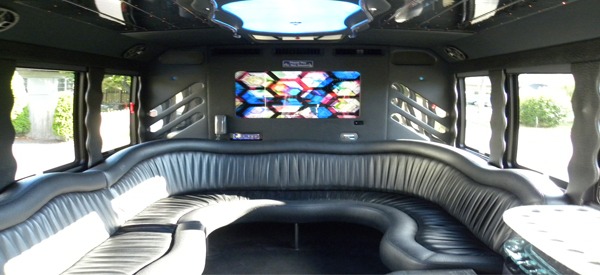 24-30-Passenger-Minibus-5